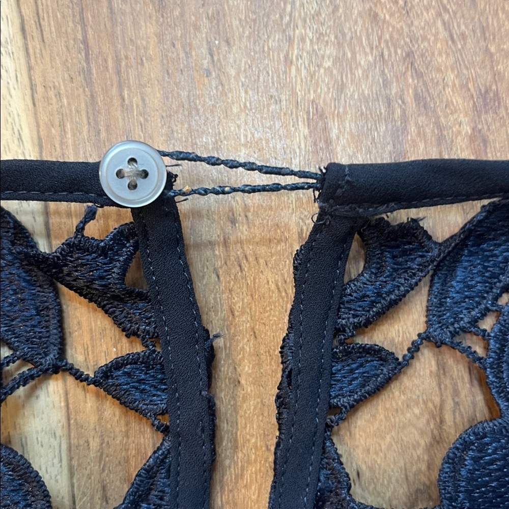 Loft Navy Lace Women's Top - Picture 9 of 9